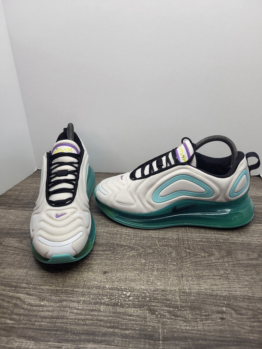 NIKE AIR MAX 720 GS WHITE AURORA AQ3196-101 SIZE 6.5Y Running Shoes Sneakers